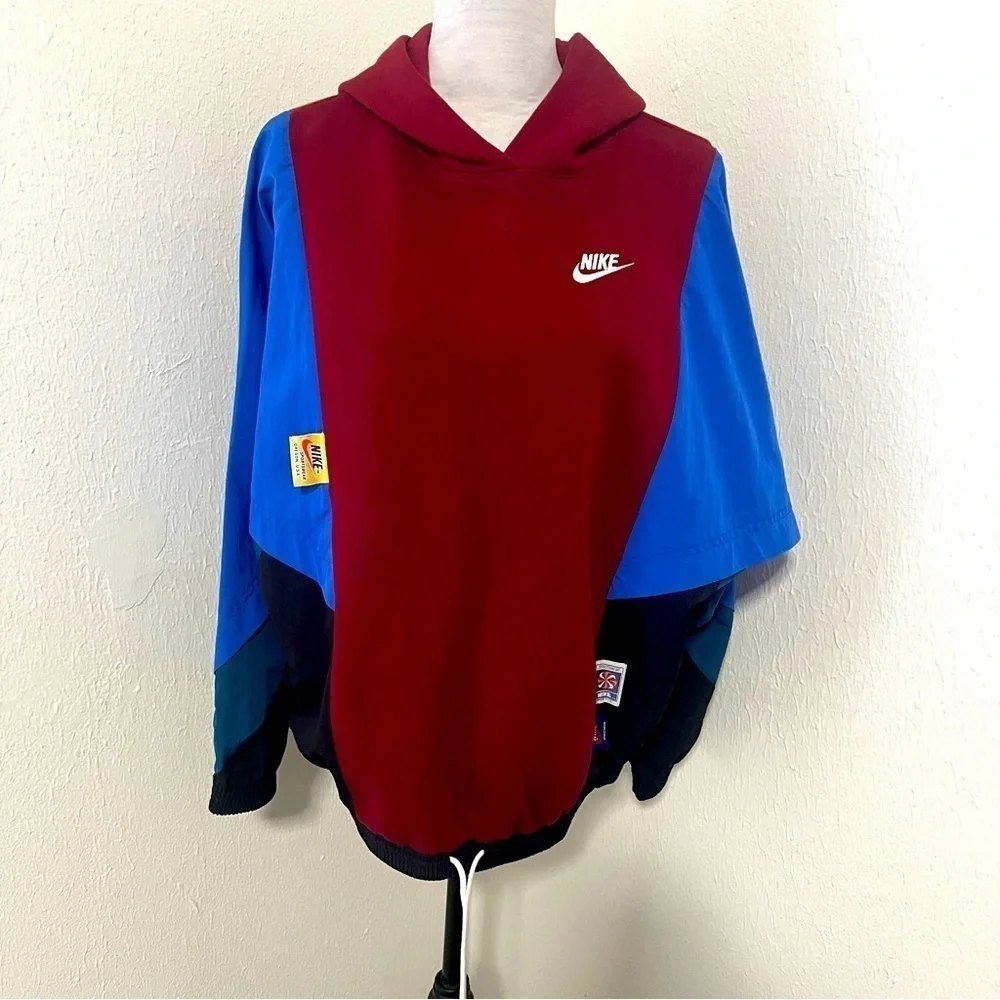 Nike Unisex S Sportswear Pullover Windbreaker Hoodie Oregon USA Color-block NWT